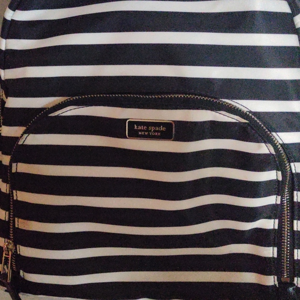 Kate Spade Black & White Backpack large - Picture 4 of 16